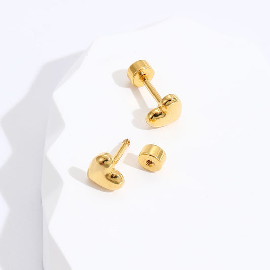 Athiha Heart Studs