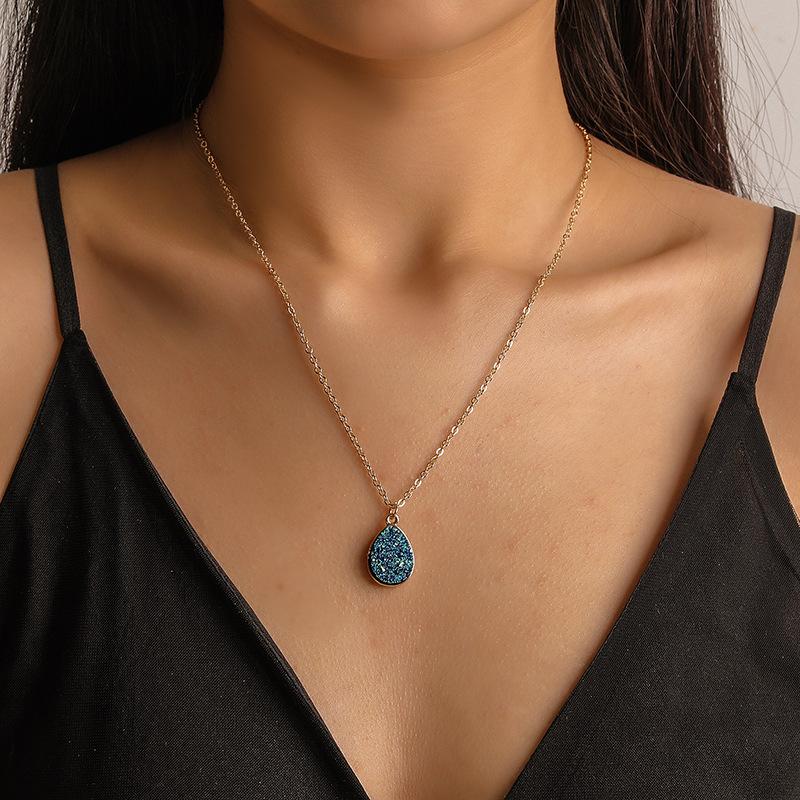 Damla Water Drop Necklace